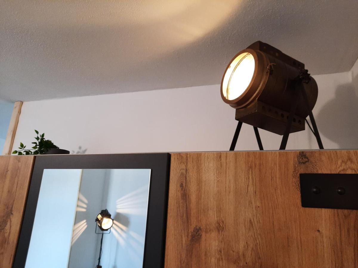 Apartments Und Bistro Zum Glasmacher غيهلبرغ المظهر الخارجي الصورة
